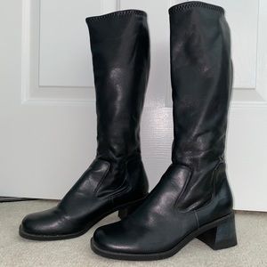 SOLD DO NOT BUY Vintage 90s Black Knee High Boots